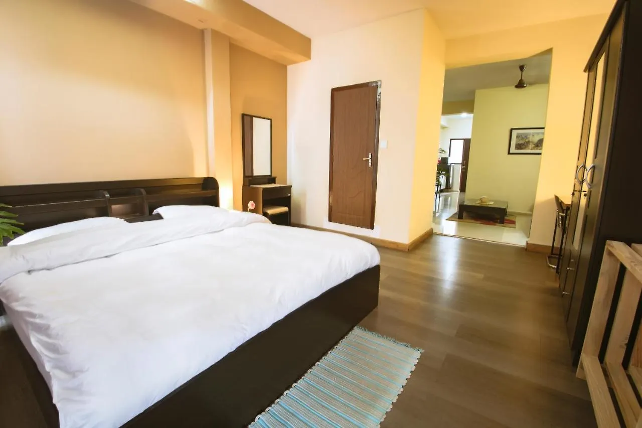 The Pines Serviced Residence Lalitpur Apartamento