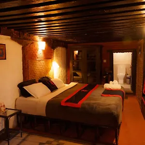 Hira Lalitpur